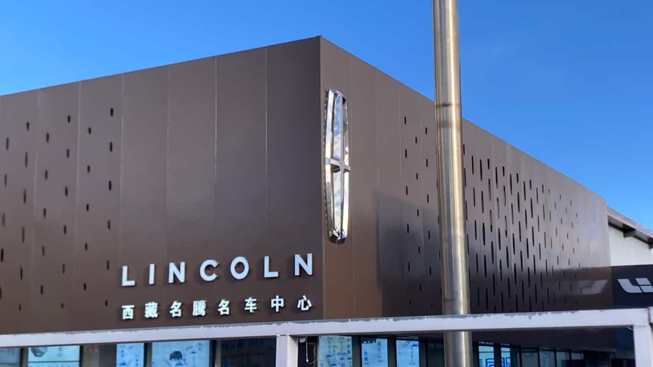 Lincoln dealer
