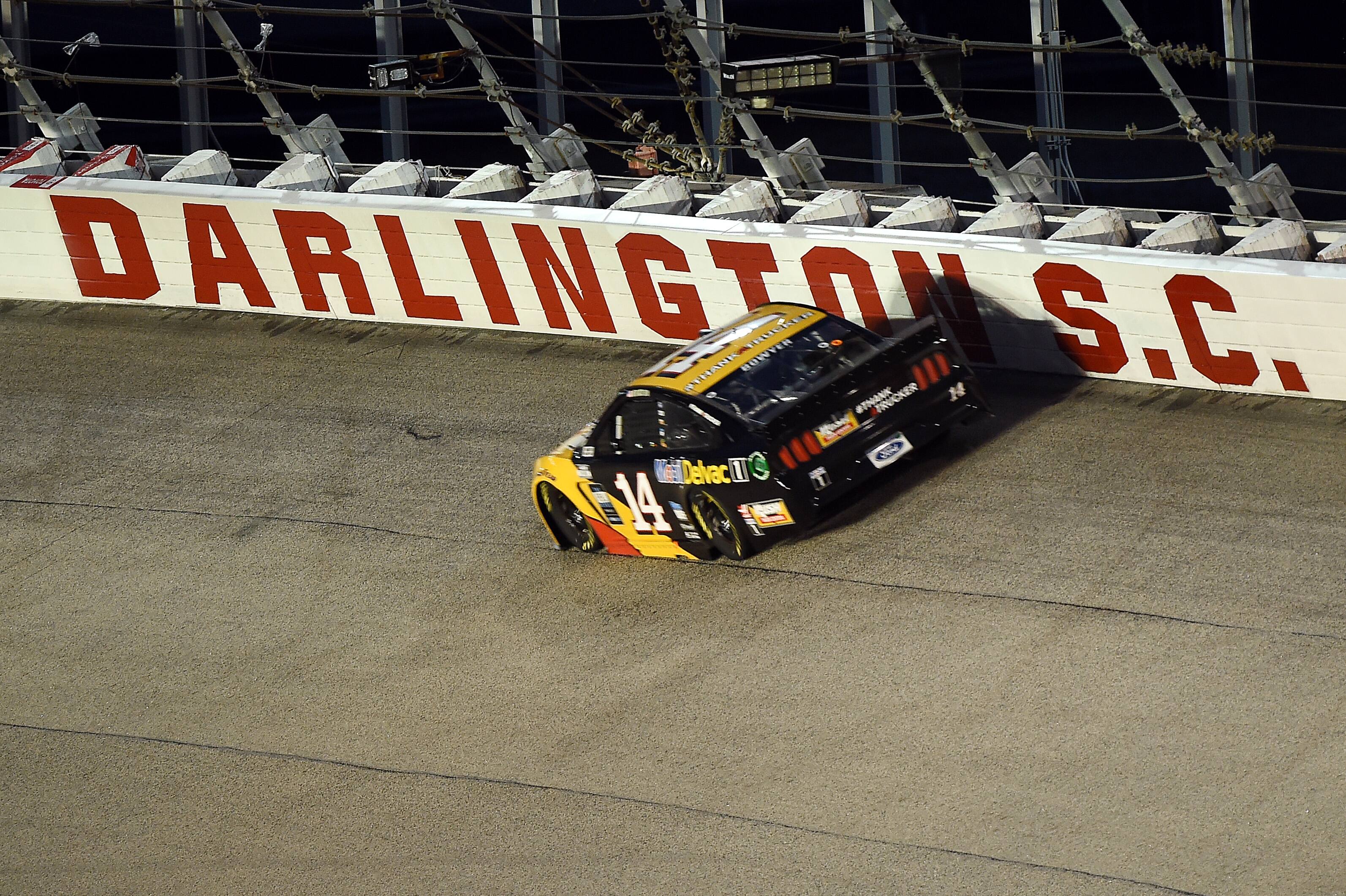SHR’s Clint Bowyer won the first two stages and led 71 laps before scraping the wall. SHR’s Clint Bowyer won the first two stages and led 71 laps before scraping the wall.