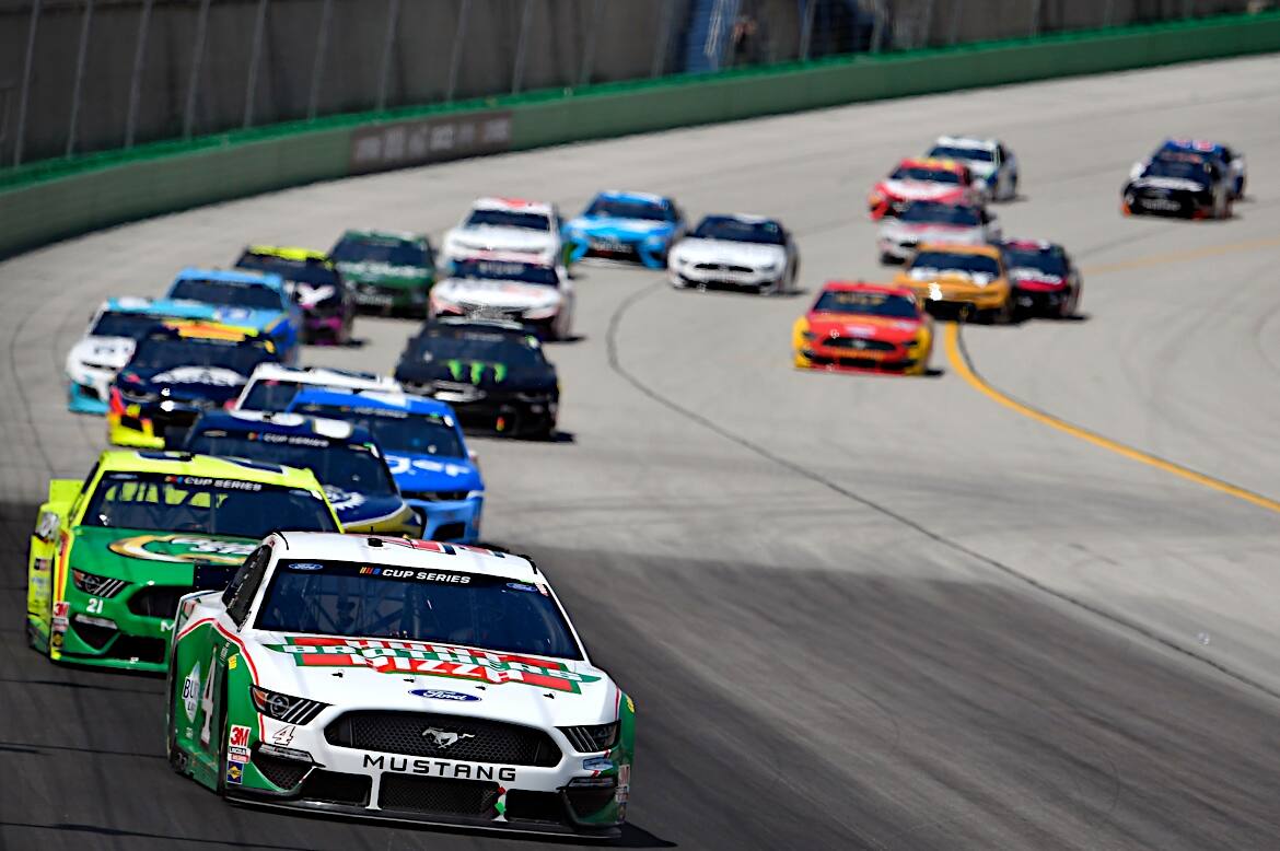 Meanwhile, SHR's Kevin Harvick was fourth and Team Penske's Ryan Blaney sixth. Meanwhile, SHR's Kevin Harvick was fourth and Team Penske's Ryan Blaney sixth.