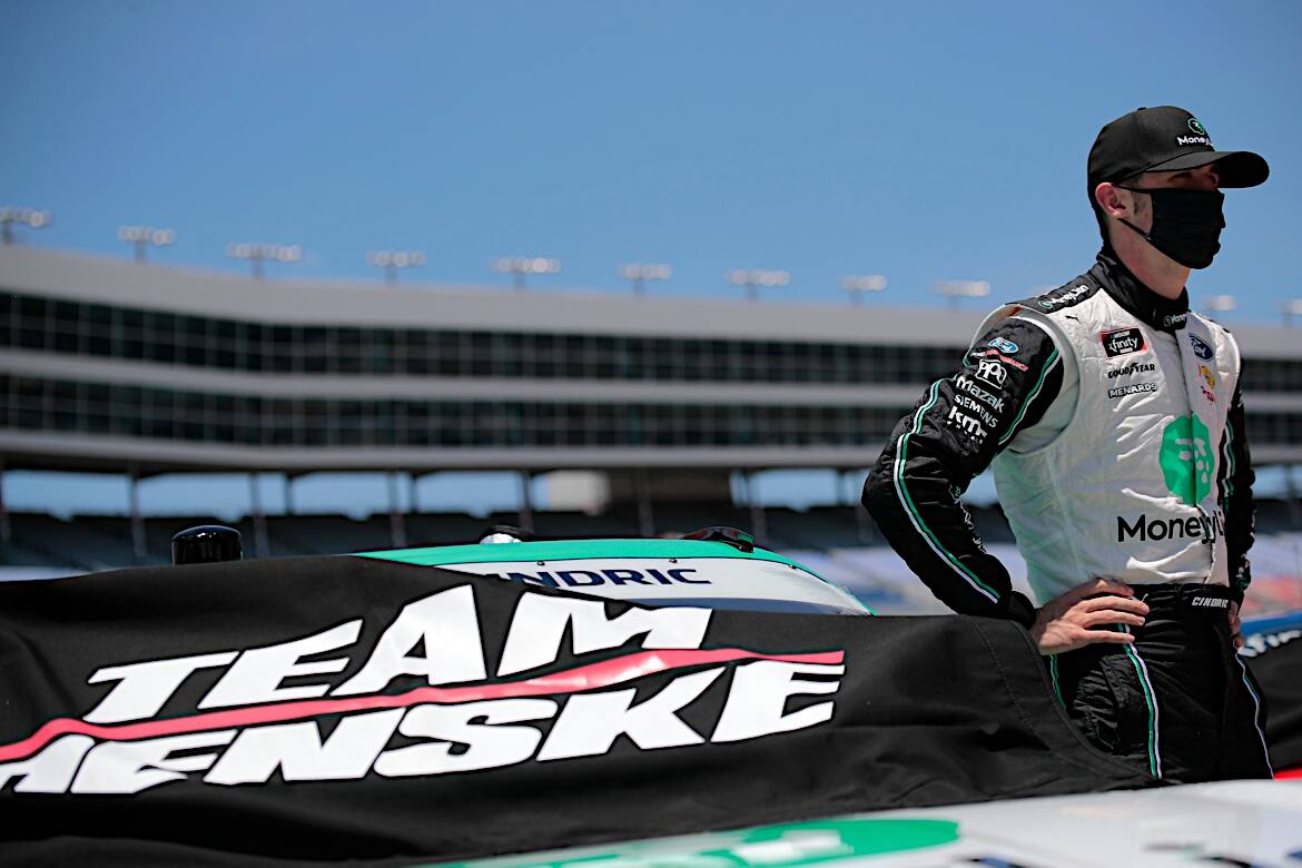 Race-winner Kyle Busch failed post-race inspection. Race-winner Kyle Busch failed post-race inspection.