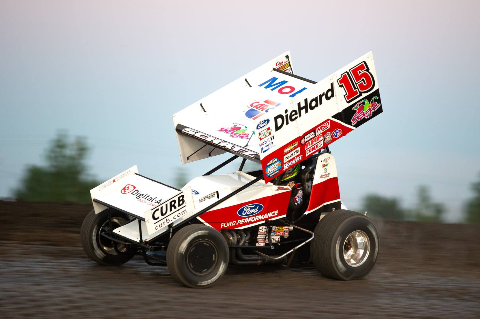 Tony Stewart Racing's Donny Schatz finished fifth and seventh in World of Outlaws action. Tony Stewart Racing's Donny Schatz finished fifth and seventh in World of Outlaws action.