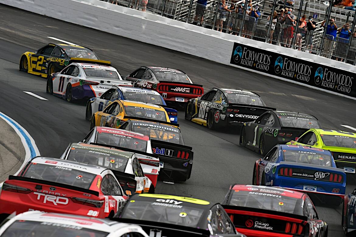 Ford had six drivers finish in the top 10. Ford had six drivers finish in the top 10.