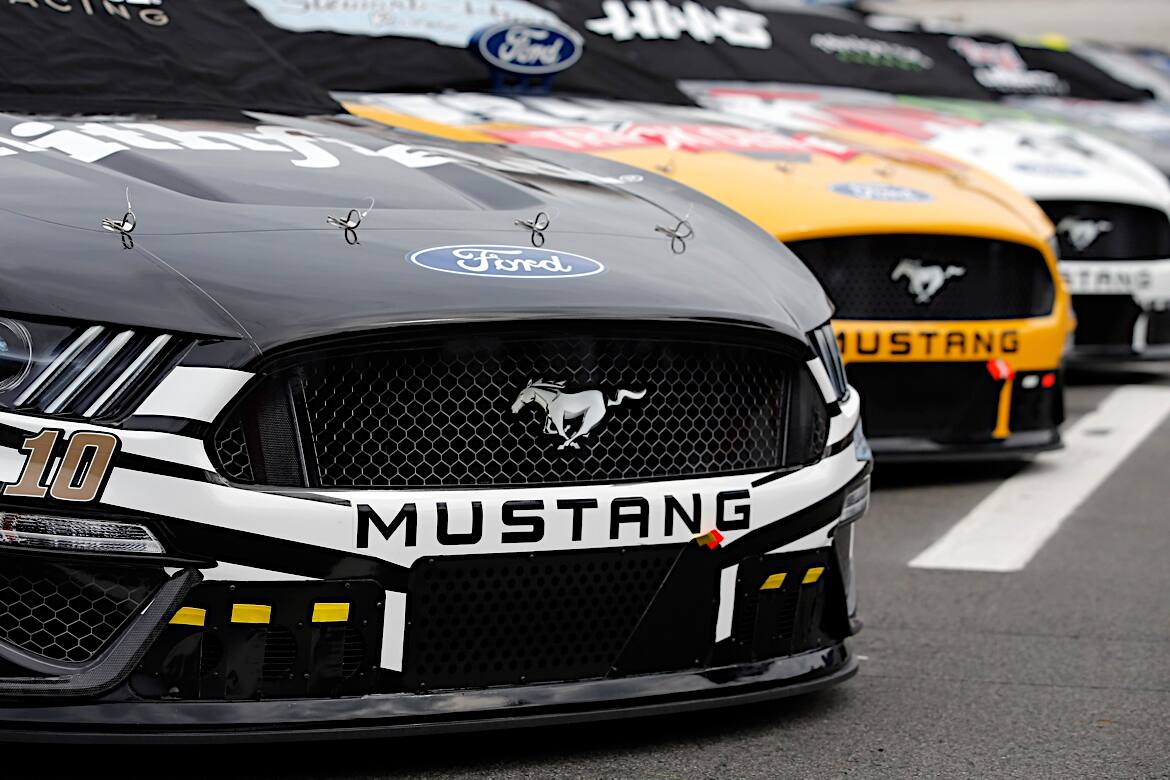 Almirola and Bowyer advance to the Round of 12. Almirola and Bowyer advance to the Round of 12.