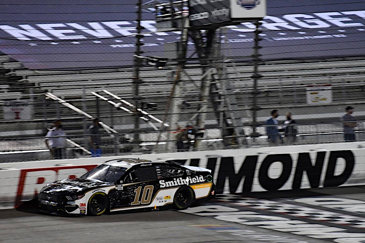 SHR drivers Aric Almirola (eighth) and Clint Bowyer (10th) were also in the top 10. SHR drivers Aric Almirola (eighth) and Clint Bowyer (10th) were also in the top 10.
