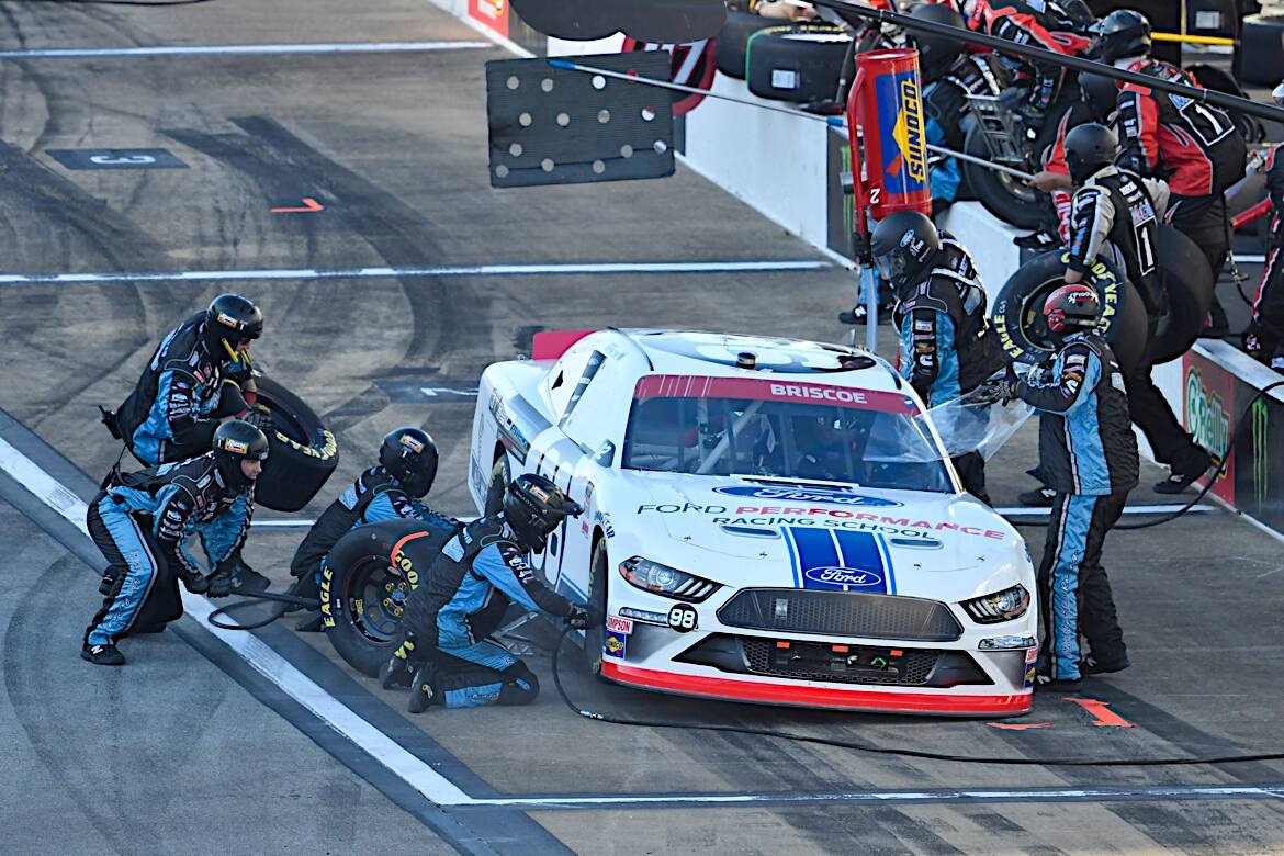 Briscoe led a race-high 73 laps but was pushed into the wall while leading late. He finished 20th. Briscoe led a race-high 73 laps but was pushed into the wall while leading late. He finished 20th.