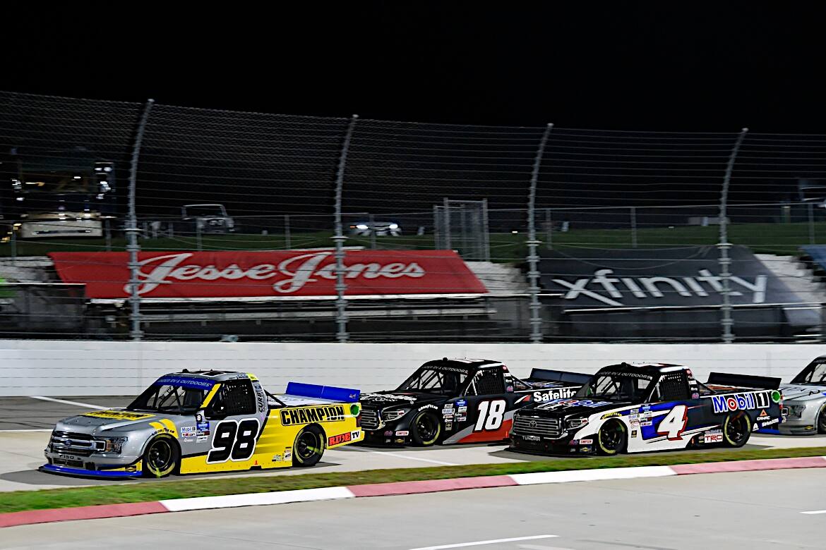 Friday’s Lucas Oil 150 begins at 8 p.m. (EST) on FS1. Friday’s Lucas Oil 150 begins at 8 p.m. (EST) on FS1.