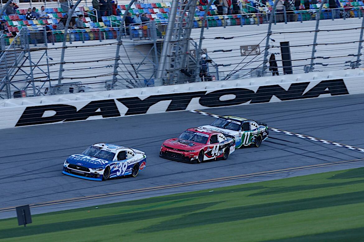 Ryan Sieg had the lead for the first OT, but his tires couldn’t hold on and he finished 27th. Ryan Sieg had the lead for the first OT, but his tires couldn’t hold on and he finished 27th.