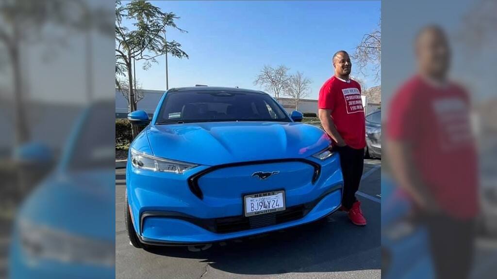 Army Veteran Raves About ‘Baddest, Boldest’ Mustang Mach-E After Cross-Country Trip 