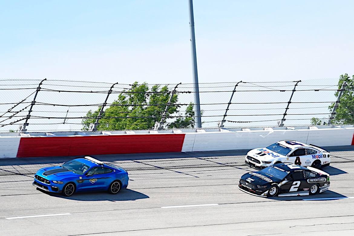 Ford leads the manufacturer standings (428 points). Ford leads the manufacturer standings (428 points).