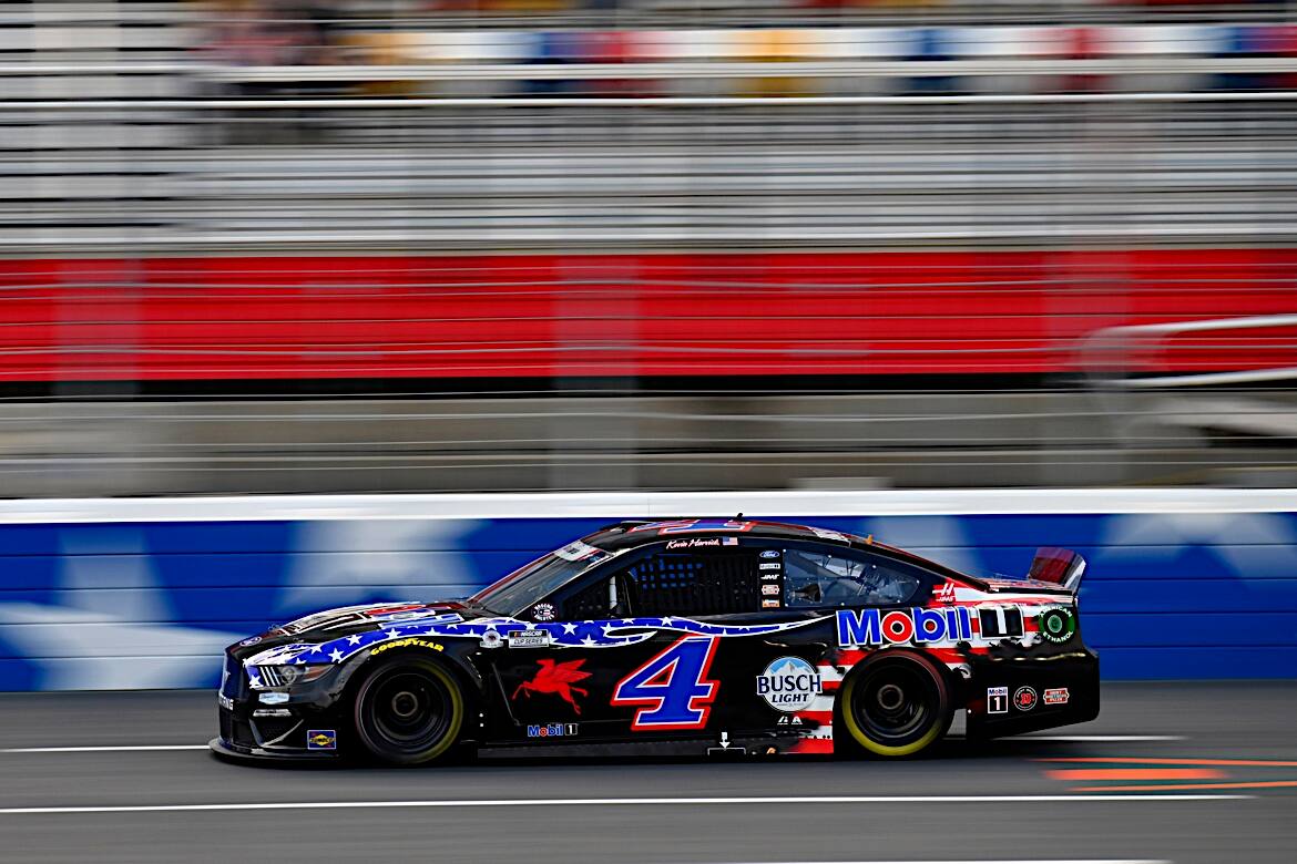 Kevin Harvick joined Buescher in the top 10, finishing 10th. Kevin Harvick joined Buescher in the top 10, finishing 10th.