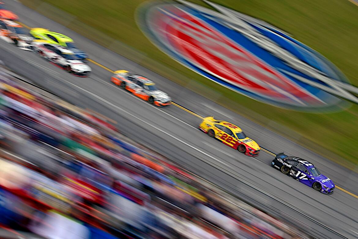 Chris Buescher (sixth), Kevin Harvick (eighth) and Anthony Alfredo (10th) were also in the top 10. Chris Buescher (sixth), Kevin Harvick (eighth) and Anthony Alfredo (10th) were also in the top 10.