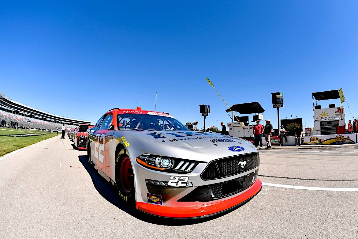 He remains second in the playoff standings, four points behind the leader. He remains second in the playoff standings, four points behind the leader.