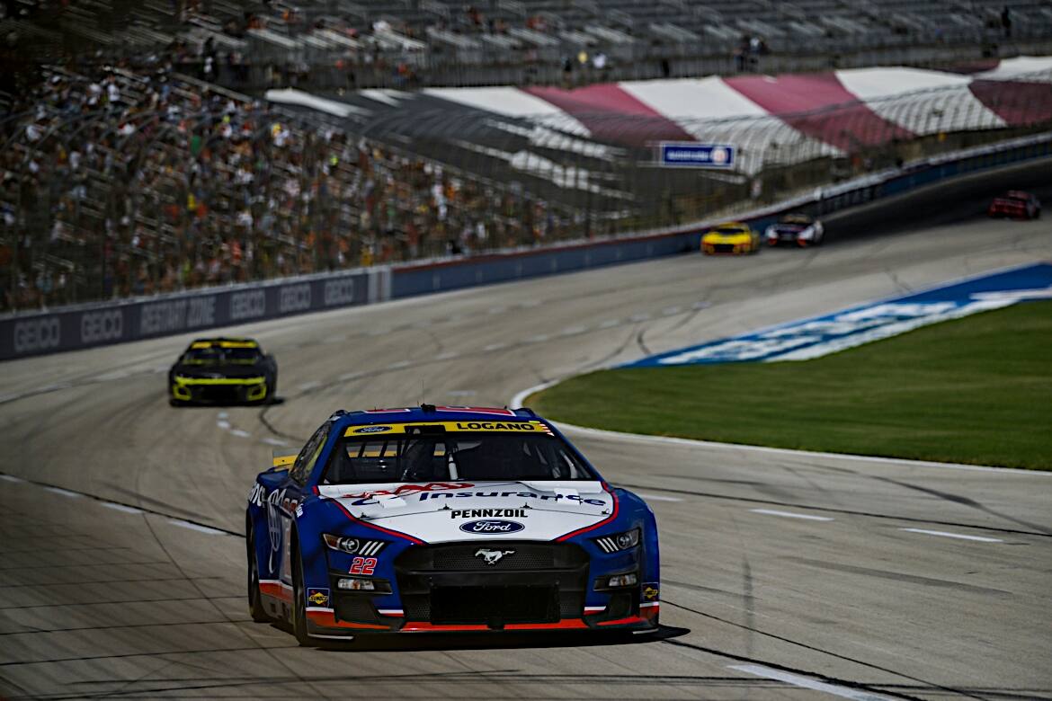 FORD PERFORMANCE HIGHLIGHTS: Logano Leads Ford at Texas