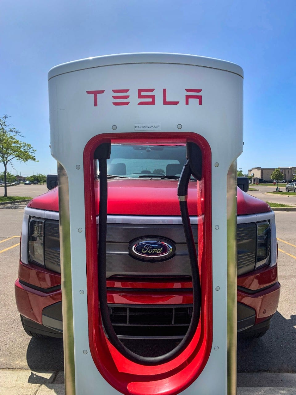 Ford EV Customers To Gain Access to 12,000 Tesla Superchargers
