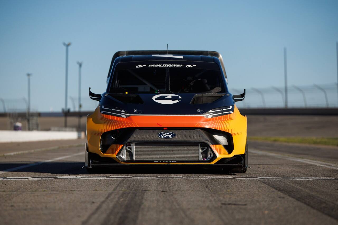 Supervan Ford Performance