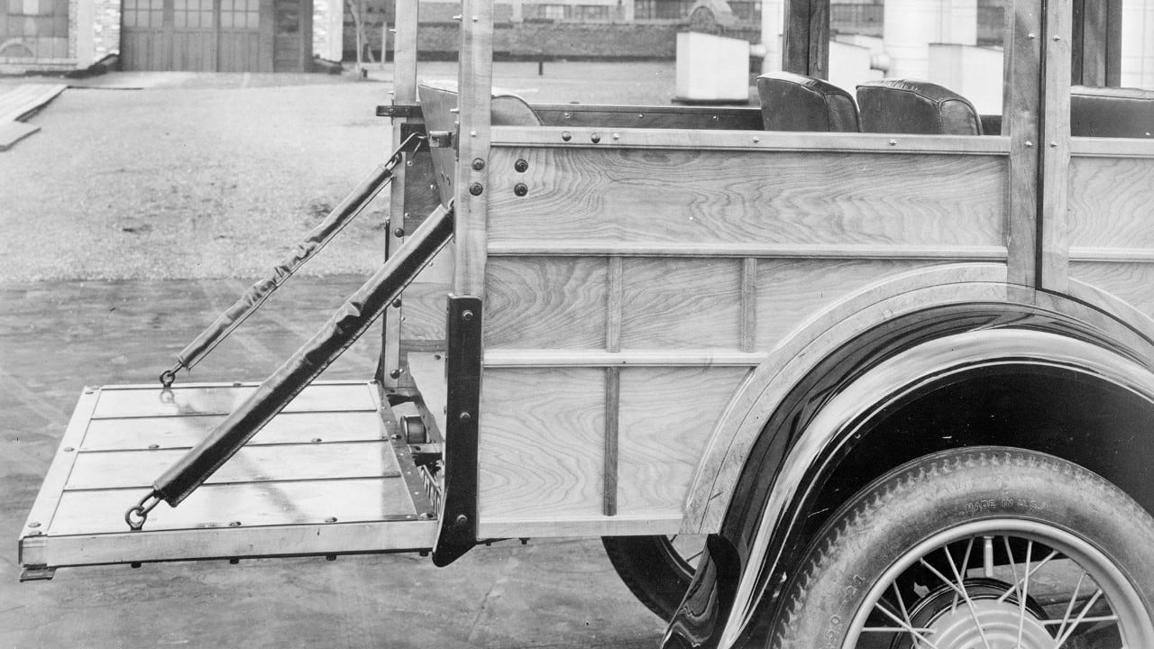 Early tailgates, seen here on a 1929 Model A, left plenty of room for improvement. 