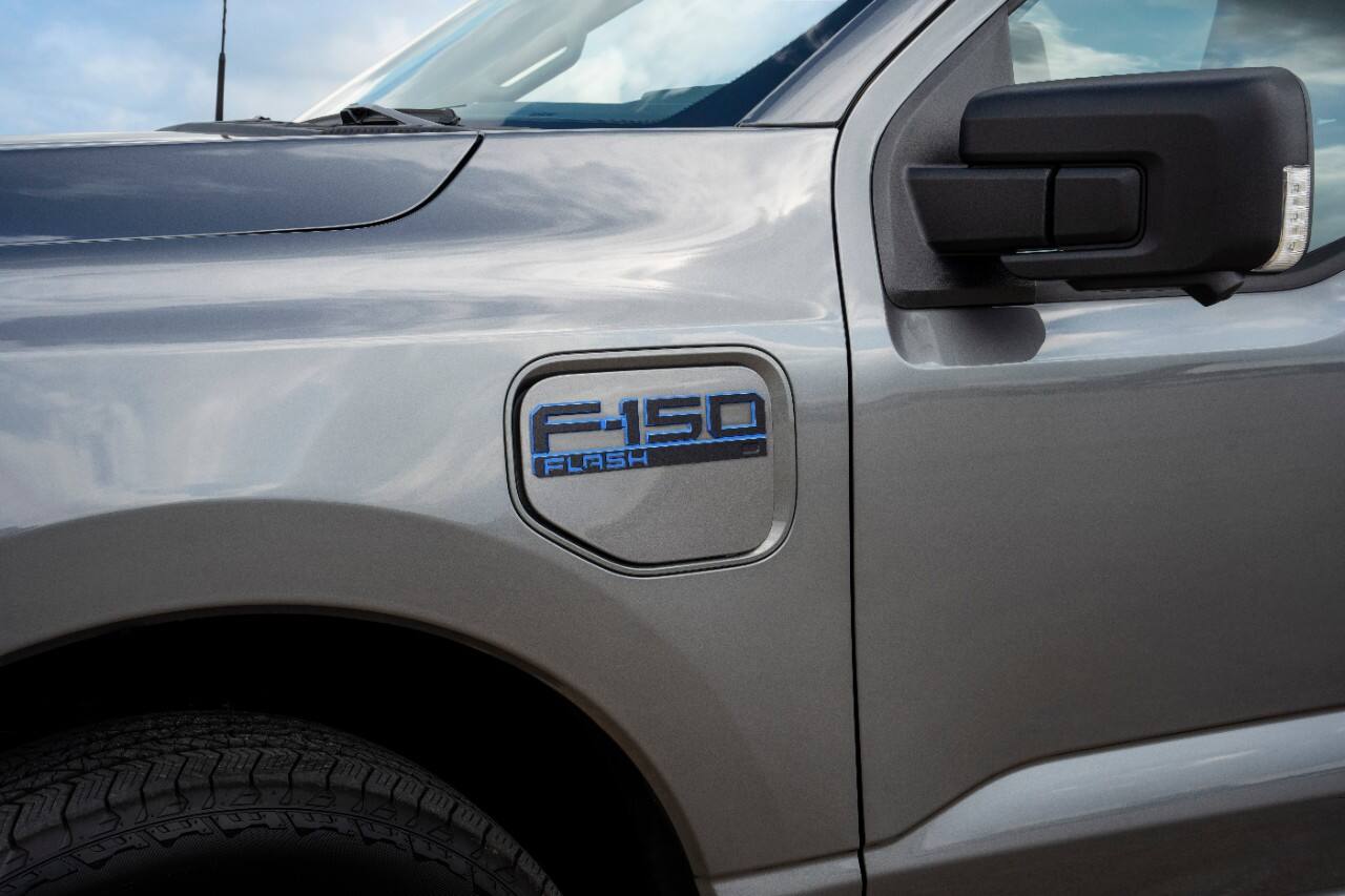 f-150 lightning flash exterior badging