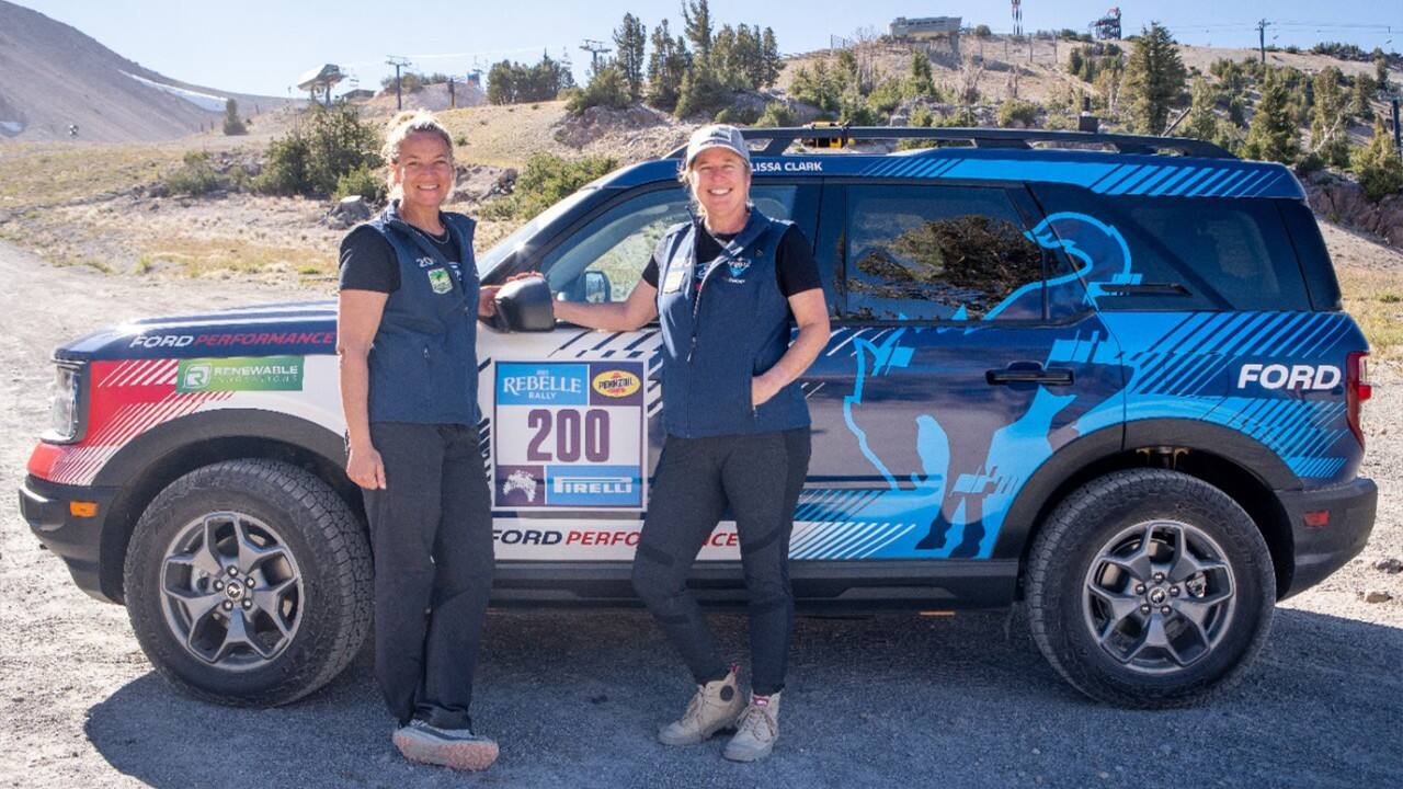 Melissa Clark and Jessica Moore delivered a fourth consecutive win in the X-CROSS class for Bronco Sport. 