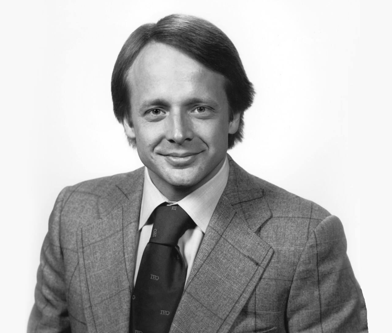 He spent two years as assistant managing director of Ford of Australia beginning in 1978. 