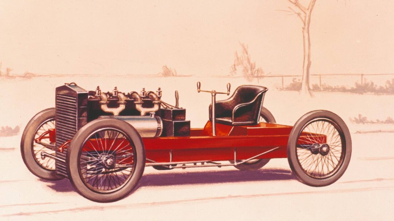 The 999 was a no-frills speed machine. The car had no body and was steered using a tiller.