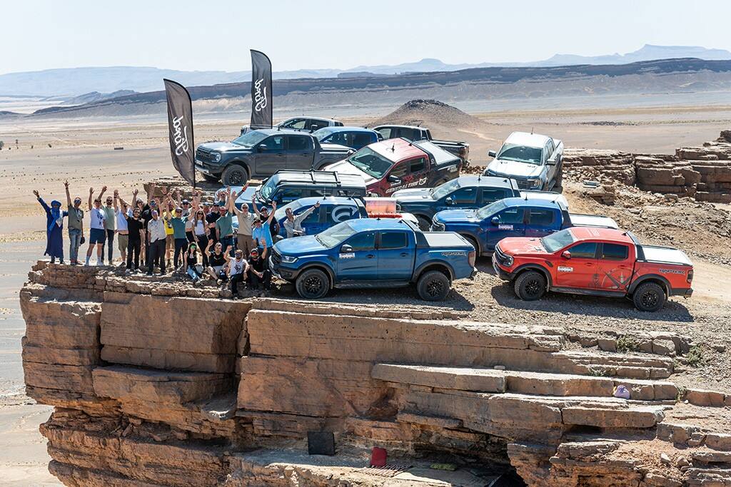 Desert Raptor Experience